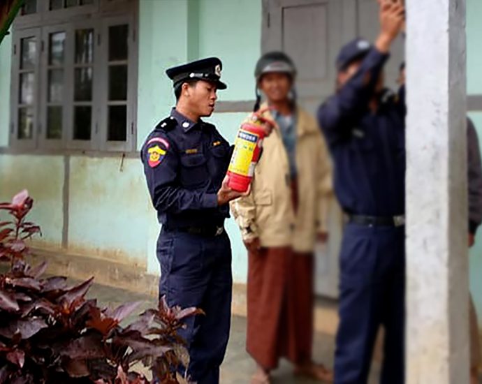 ဗန်းမောက်မြို့နယ် မီးသတ်ဦးစီးဌာန မြို့နယ်မှူး သေနတ်ဖြင့် ပစ်သတ်ခံရ